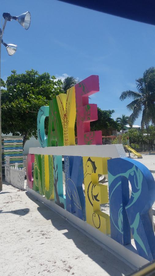 Go Slow Guesthouse Caye Caulker Exterior photo